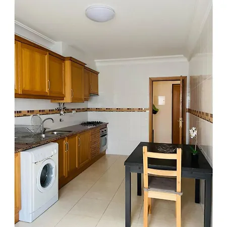 Central Apartment *
