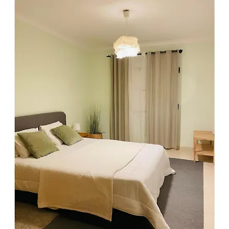 Central Apartment * לאגוּ‏ש